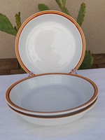 Alföld porcelán_narancs-barna csíkos főzlékes tányérok_menza