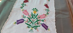 Richly embroidered tablecloth, tablecloth, running 85 x 35 cm.