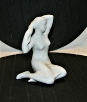 Ülő Nő - Fehér Hollóházi porcelán