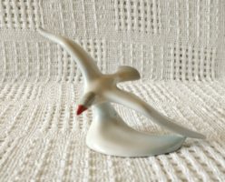 Rare! Hand painted drasche porcelain seagull with painter monogram, nipple, figurine