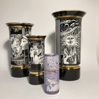 Hollóházi porcelán Szász Endre díszítéseivel (a lila tartót megvásárolták)
