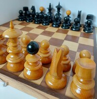 Fa sakk készlet táblával