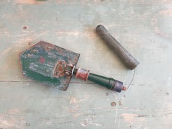 Old unscrewable landing military spade