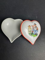 Drasche szív alakú porcelán ékszertartó, bonbonier Juhász és a báránya /396/