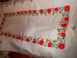 New tablecloth with 12 cm 240 cm x 133 cm immaculate matyo pattern