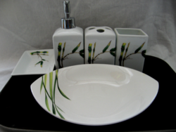 Bathroom porcelain set with bamboo pattern villa loca