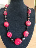 Amazing extra flashy old vintage red genuine big eye coral necklace