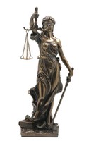 Justitia szobor