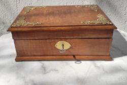 Wooden box box, jewelry box with key lock, 100 years old