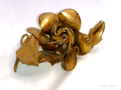 Vintage rose brooch from the forties 504.