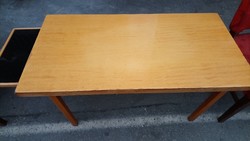 Smoking table with pull-out bar area with a certificate of authenticity of mid-century art style