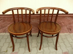 2 pcs very nice condition, maximally stable antique cafe thonet chair for sale in pairs