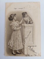 Régi képeslap dombornyomott 1900 levelezőlap kislány kiskutya