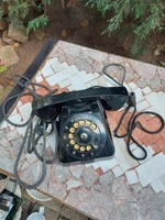 Bakelite phone, owned by Hungarian Post, is a good heavy piece
