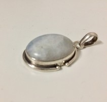 Vintage ezüst medál-holdkővel