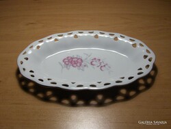 Porcelain serving bowl with openwork edge 11*18.5 cm (24/d)