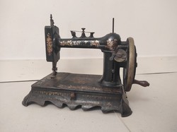 Antik varrógép gyűjteményi darab varró gép 642 5560