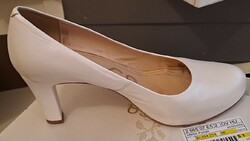 Leather, white, delicately designed inner platform, high heel, smaller size 38 shoe