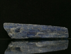 Natural, raw kyanite mineral. Large collector's item. 27.4 grams