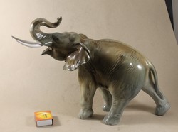 Royal dux elefánt 266