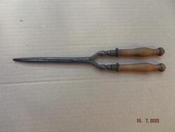 Old curling iron with wooden handle - hairdressing accessory --1---