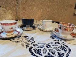 Eladó régi finom porcelán angol teás , kávés szettek 4 db!