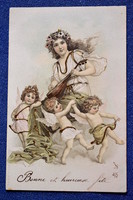 Antik A&M B grafikus üdvözlő bronzpasztás képeslap leány mandolinnal  angyalkák táncolnak