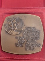 Repülő vitorlás Holland Európa Bajnokság  Balaton 1968 -as emlék plakett  , érme  Ritka
