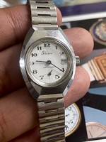 Ritka , Svájci luxus …  watch !