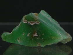 Natural chrysoprase specimen. Collectible mineral from an Australian deposit. 2.6 grams