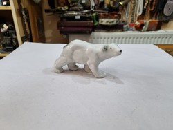 Porcelán medve