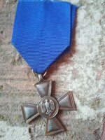 Harmadik Birodalmi 18 év szolgálati kitüntetés, szalagon
