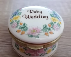 Porcelán  Ékszertároló Szelence Aranyozott Szegéllyel(Ruby Wedding)