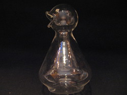 Duck-shaped glass bottle, spout
