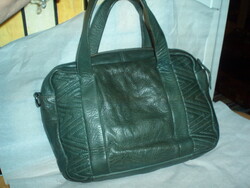 Vintage genuine leather green handbag