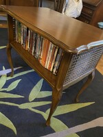 Beautiful Chippendale Thonet mesh furniture for sale