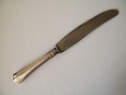 Ezüst (800) nyelű étkező kés