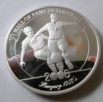 Silver uganda 2000 shillings from the football legends series rifle boy pp unc