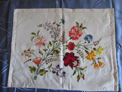 2 Hand-embroidered decorative pillow covers