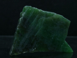Természetes Verdit (szvázi jáde) ásvány szelet. Gyűjteménybe vagy ékszeralapanyagnak. 14,7 gramm