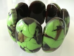 Retro bracelet with kiwi green and deep brown colors, 4 cm wide