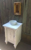 Vintage faragott mosdószekrény, szekrény, mosdó  (Csak magánszemély részére eladó)