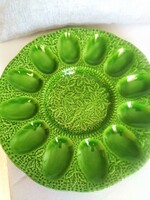 Zöld csodás tojás kínáló asztalkozep