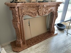 Fireplace cover in Tardos red