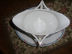 Marked (geschützt) porcelain sauce bowl