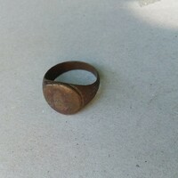 Bronz gyűrű