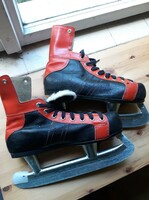 Ritka, "retro hodura" férfi jéghoki/jégkorong korcsolya cipő pár- nosztalgia darab!