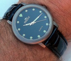 Majestic unisex watch