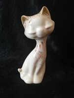 Honeycomb fosters pottery cat figure