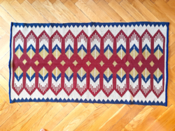 Klasszikus antik gyapjú torontáli szőnyeg